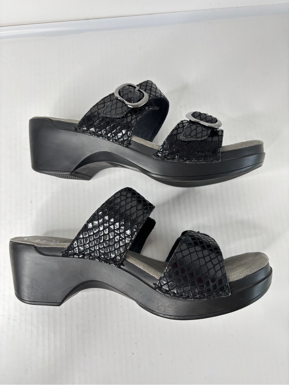 Dansko Sophie Sandals Black Leather Slip On Shoes Sz 41 US 10.5 / 11 Adjustable - Picture 15 of 16